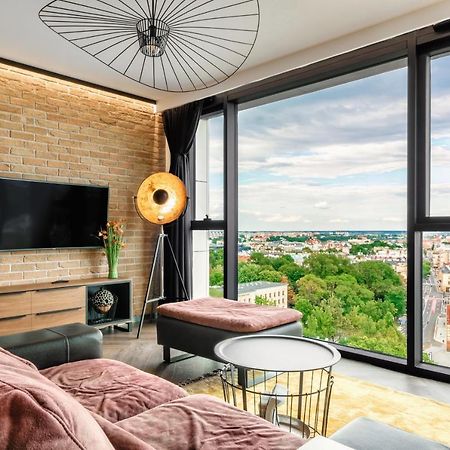Skyview Suite - Niepowtarzalny Widok I Basen Люблин Екстериор снимка