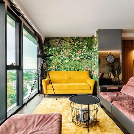 Skyview Suite - Niepowtarzalny Widok I Basen Люблин Екстериор снимка